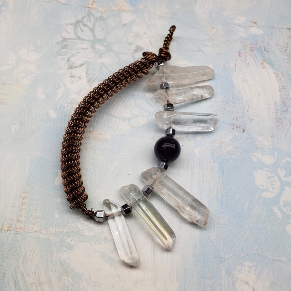 Wire wrapped pendant Quartzite, Amethyst - Picture 3 of 4